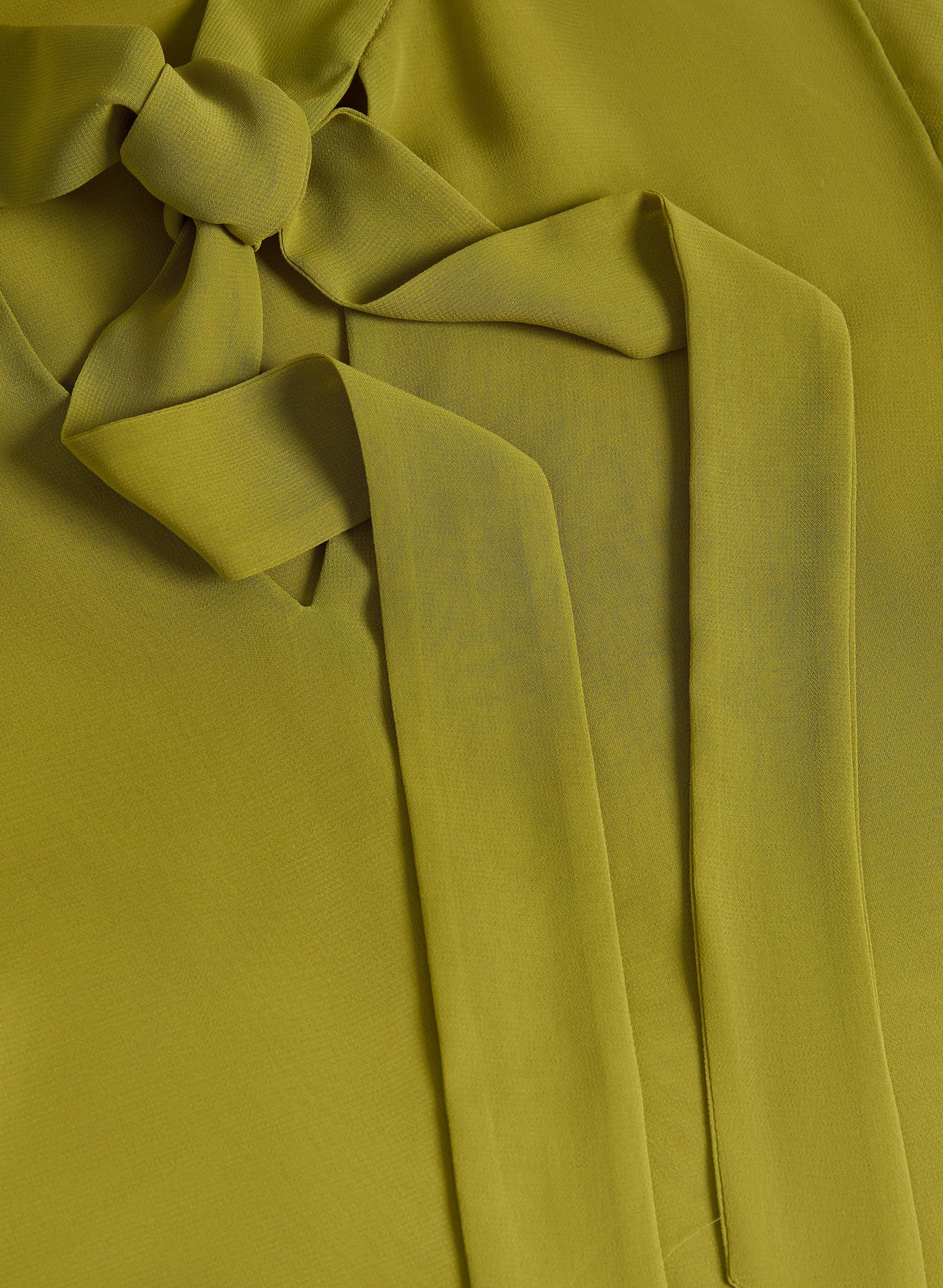 Flutter Sleeve Tie Detail Blouse